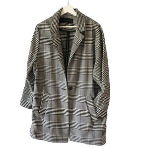 ZARA Black and White Plaid Blazer Size L